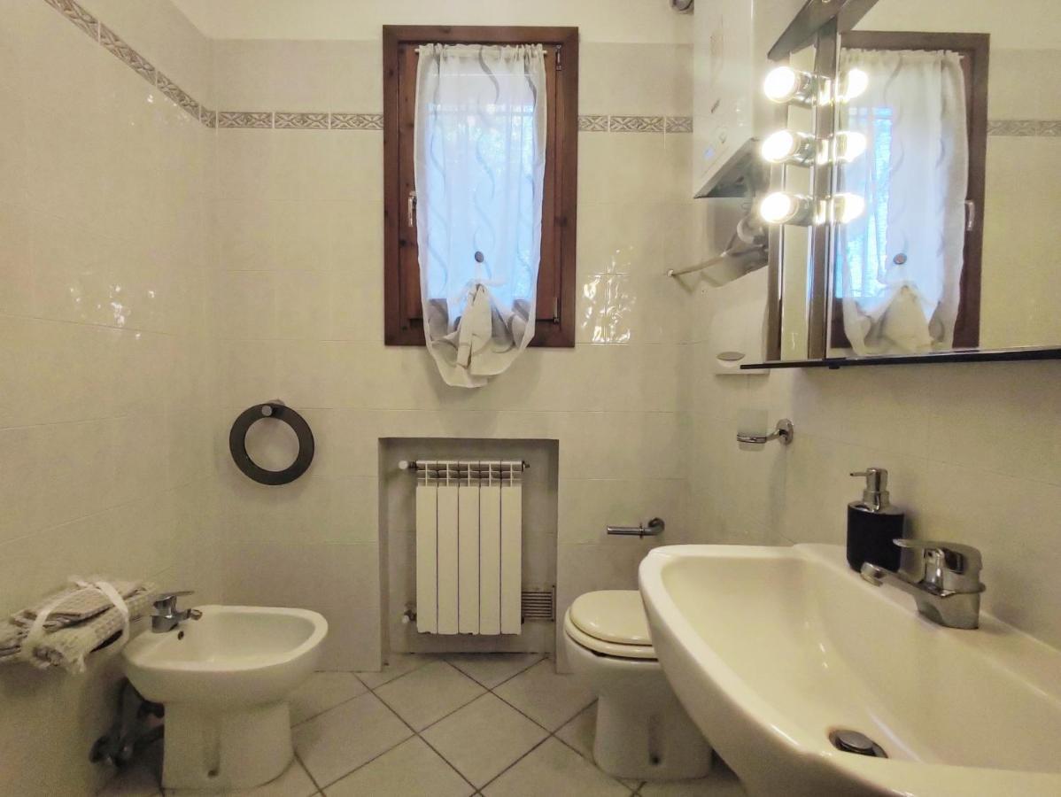 La Casa Di Sciano Apartment Черталдо Екстериор снимка